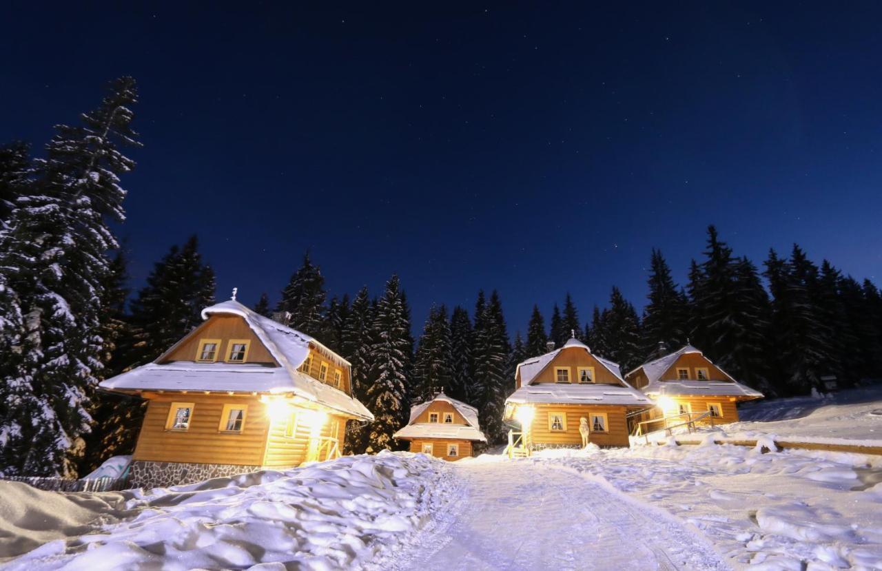 Koliba U Kuba A Rekreacne Domy Hrustin Exterior foto