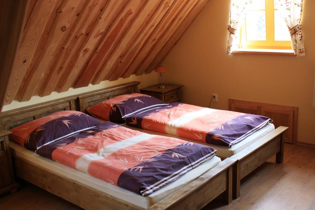Koliba U Kuba A Rekreacne Domy Hrustin Cameră foto